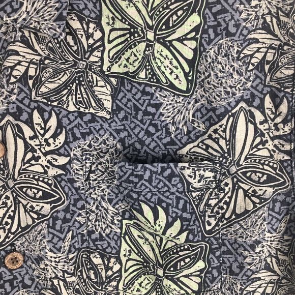 Tommy Bahama Mens 100% Silk Hawaiian Short Sleeve Button Up Shirt size Medium - Picture 8 of 13
